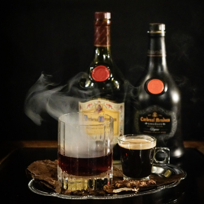 Cardenal Sazerac y Carajillo 'quemao'